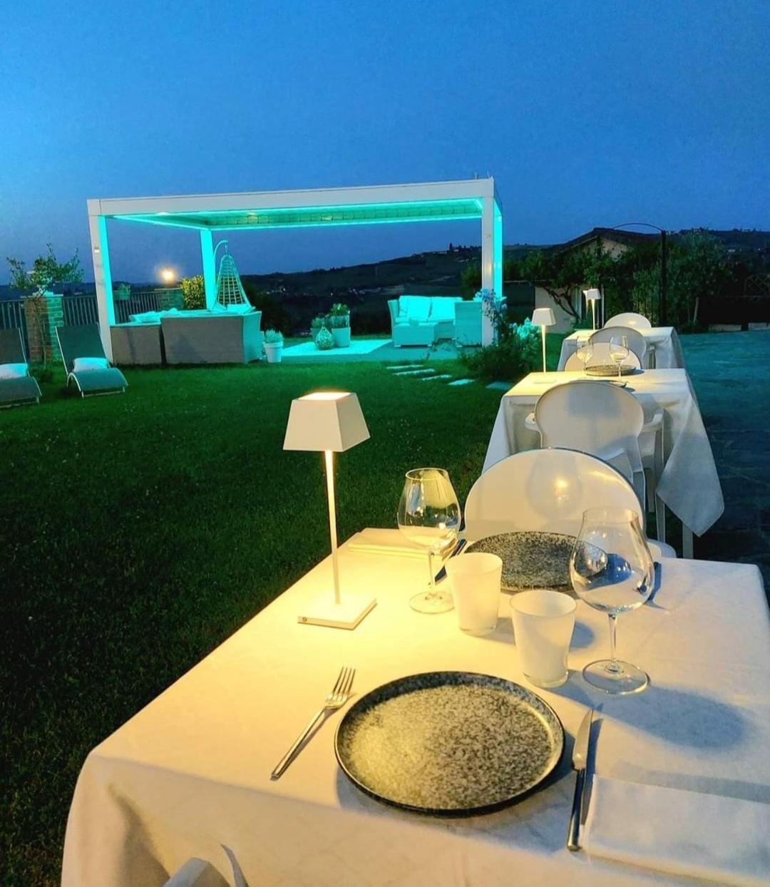 Locanda San Giorgio Neviglie Exterior photo